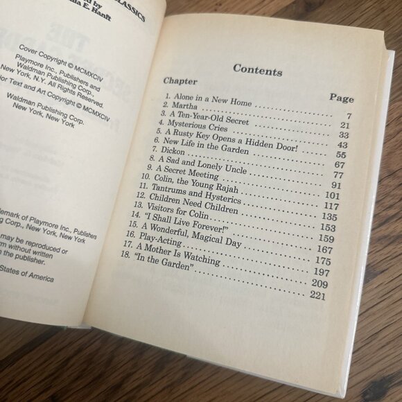 The Secret Garden Great Illustrated Classics Frances Hodgson Burnett Book - Picture 2 of 5